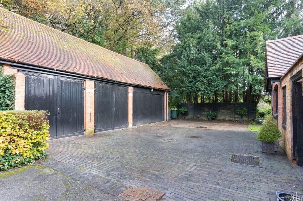 Additional image 22 of Shepley Road, Barnt Green, B45