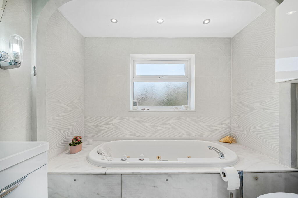 Additional image 26 of Bryanston Road, Solihull, B91 1BS