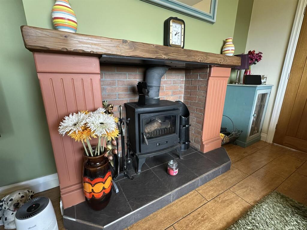 Additional image 13 of Moor View Drive, Bingley