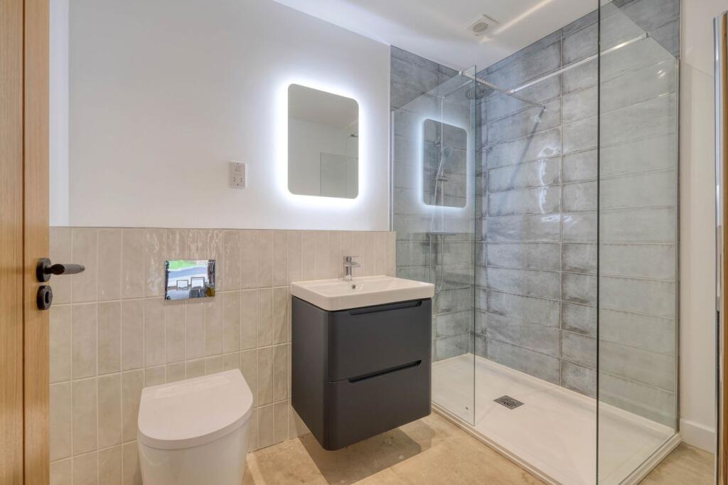 Additional image 11 of Droitwich Road, Bradley Green, B96