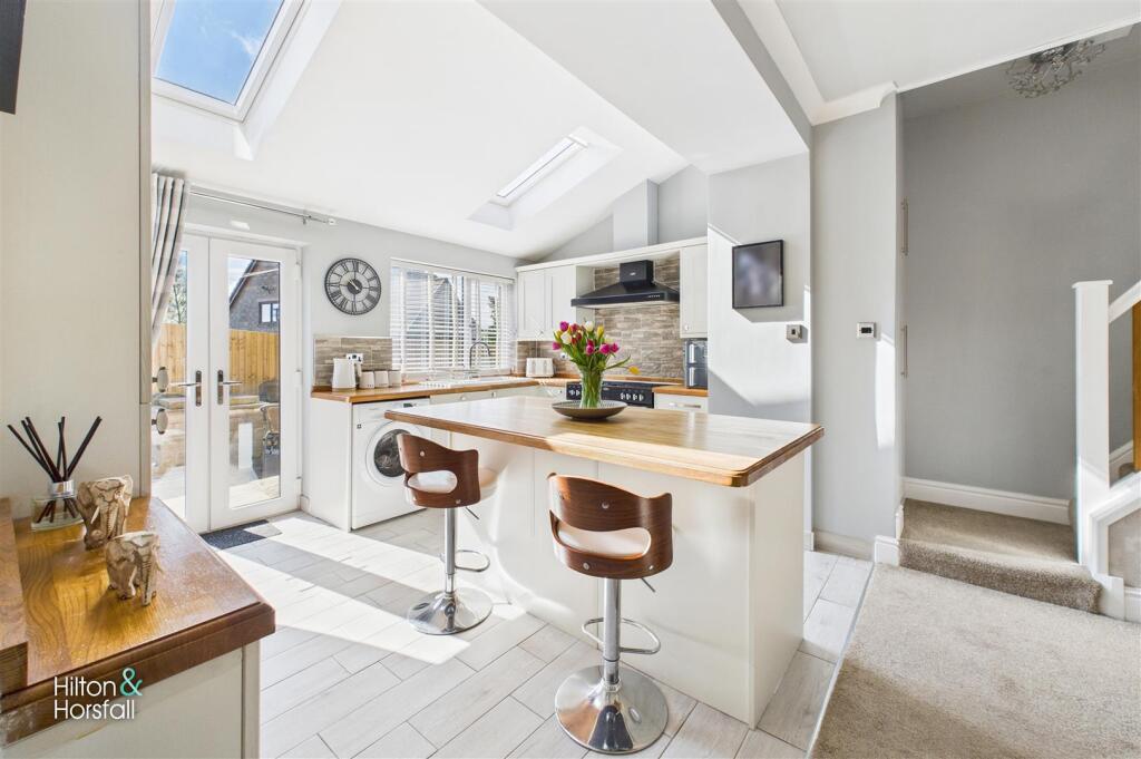 Additional image 9 of Wheatley Lane Road, Fence