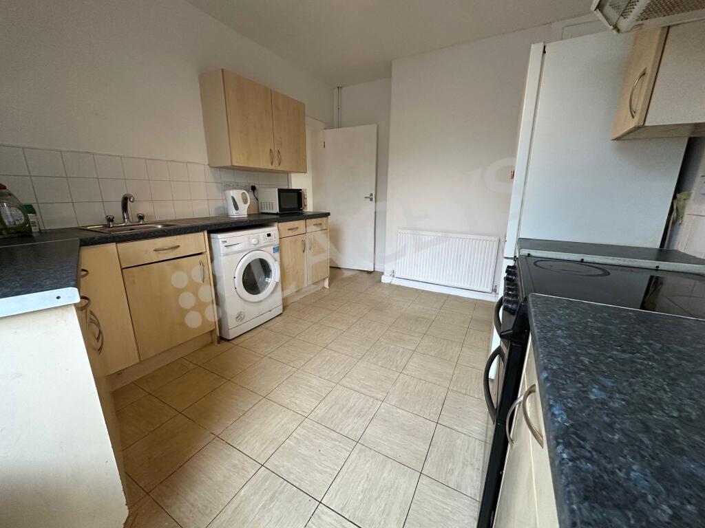 Additional image 2 of Earle Street, Yeovil, Somerset, BA20 1JW