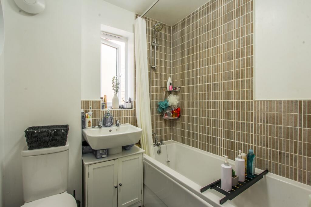 Additional image 10 of Montacute Road, Yeovil