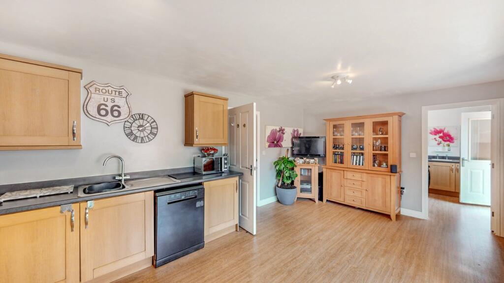 Additional image 4 of Fowen Close, Street, BA16