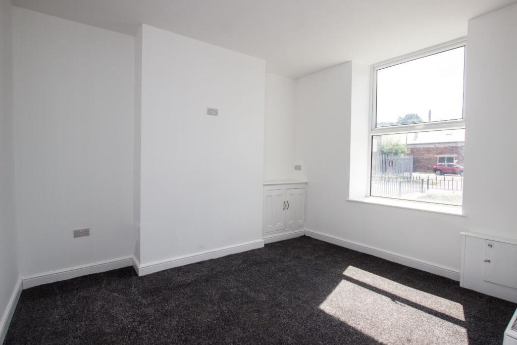 Additional image 4 of Blackburn Road Darwen BB3 1EJ