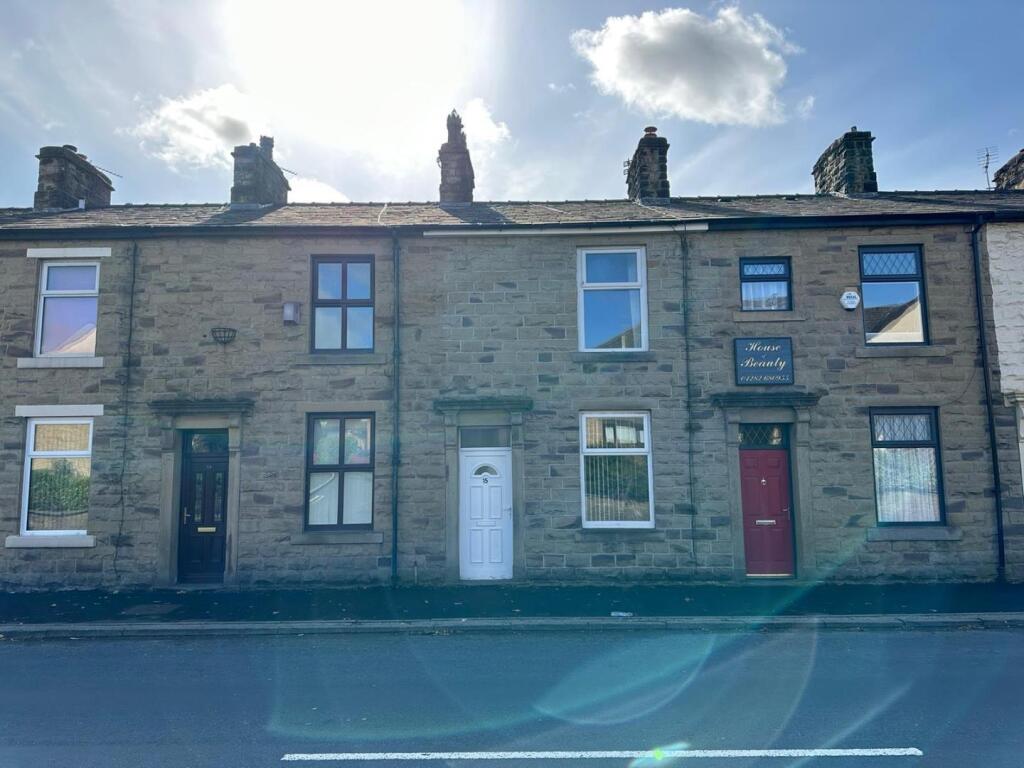 Additional image 3 of Whalley Road, Read