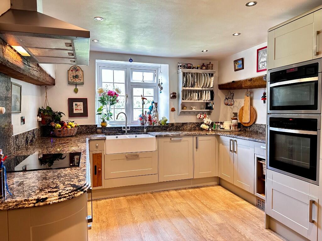 Additional image 4 of Stratford Road, Wootton Wawen, B95 6BY