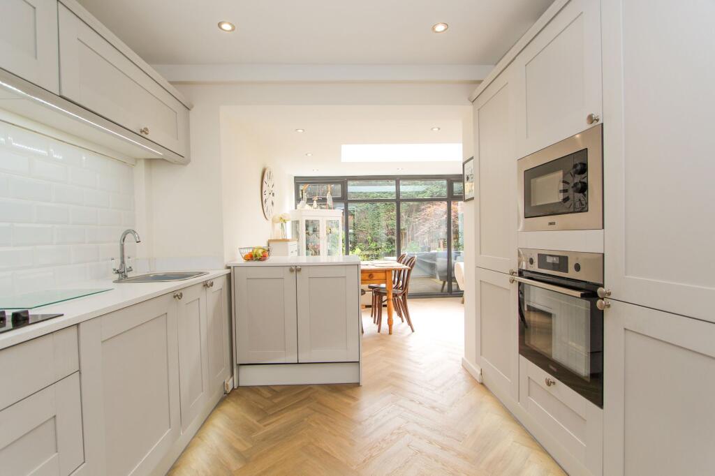 Additional image 3 of Bradgate Drive, Four Oaks, B74