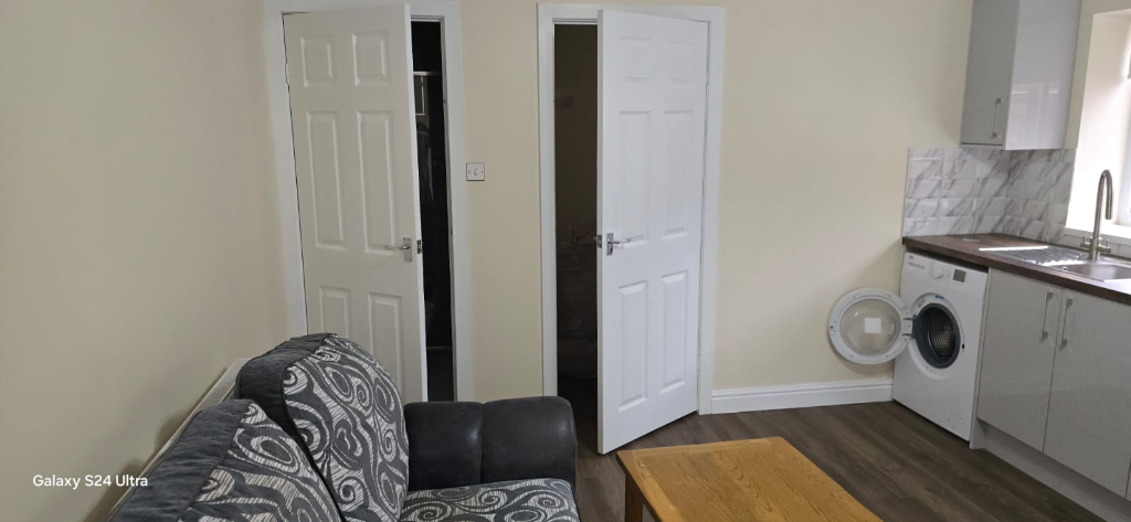 Additional image 6 of New Leasow, Sutton Coldfield, West Midlands, B76