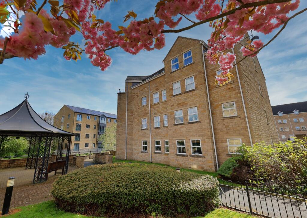 Additional image 11 of Waters Walk, Bradford, West Yorkshire, BD10