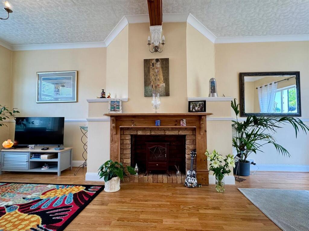 Additional image 3 of Eachelhurst Road, Walmley, Sutton Coldfield