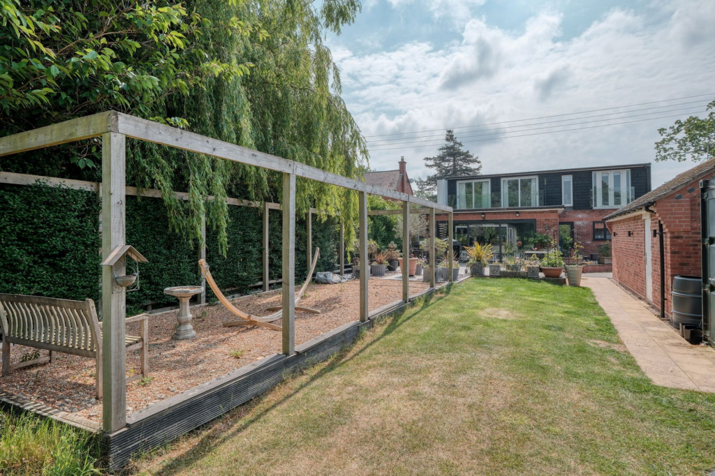 Additional image 28 of Wood Lane, Astwood Bank, B96