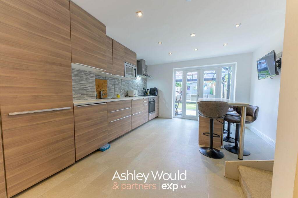 Additional image 23 of Merton Close, Oldbury, B68 8NG