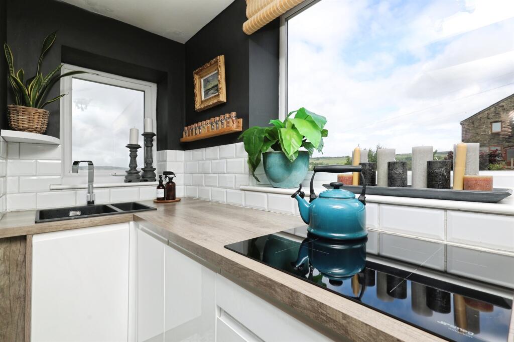 Additional image 4 of Peasacre, Micklethwaite, Bingley