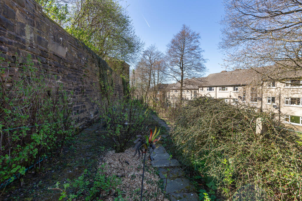 Additional image 31 of Ivegate, Colne, BB8