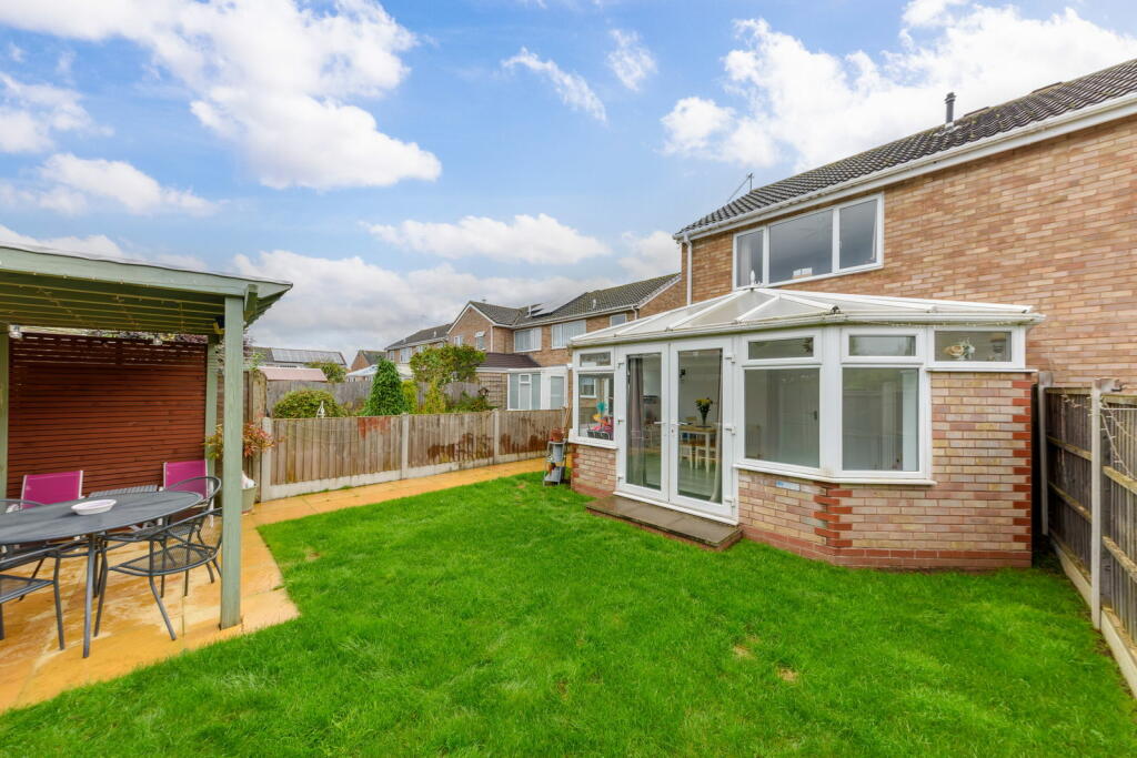 Additional image 20 of Badger Close, Redditch, B98 0JE