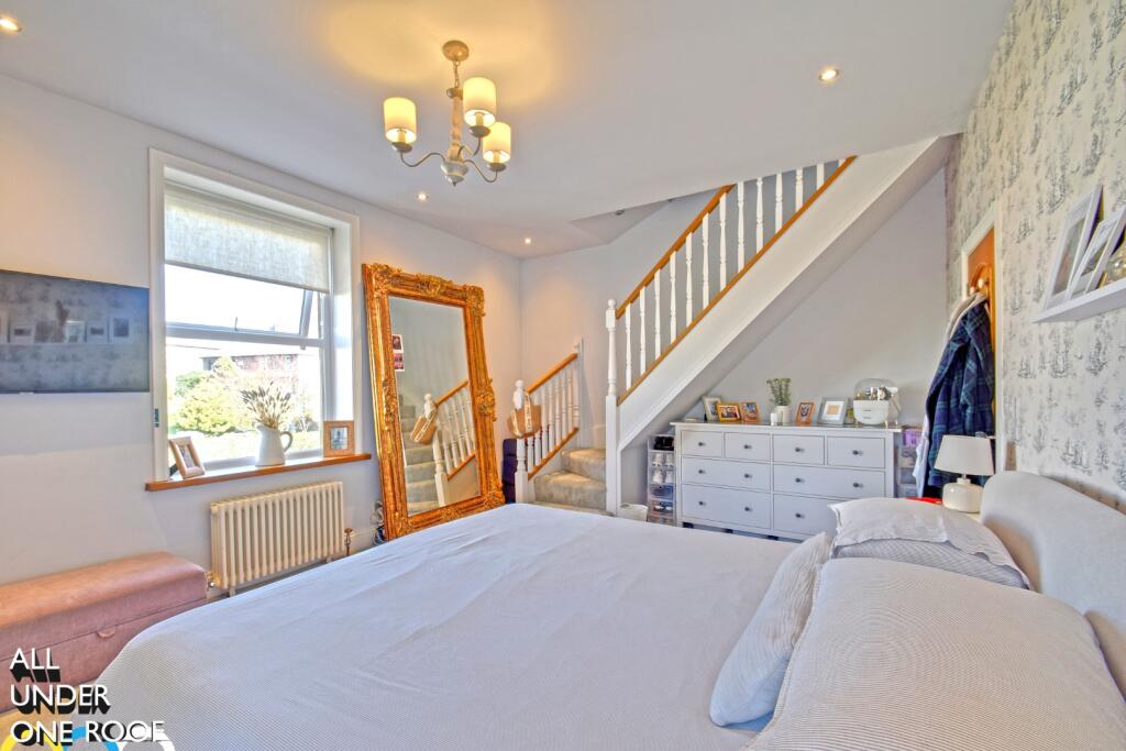 Additional image 12 of Wheatley Lane Road, Fence