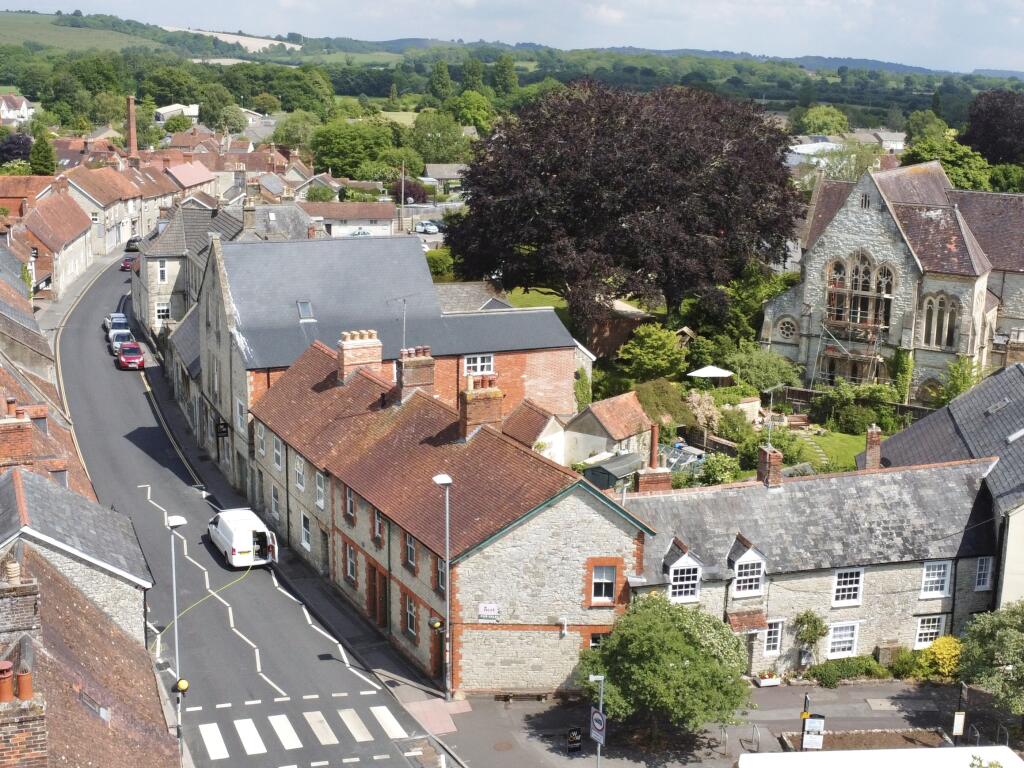 Additional image 19 of No Onward Chain - Salisbury Street, Mere