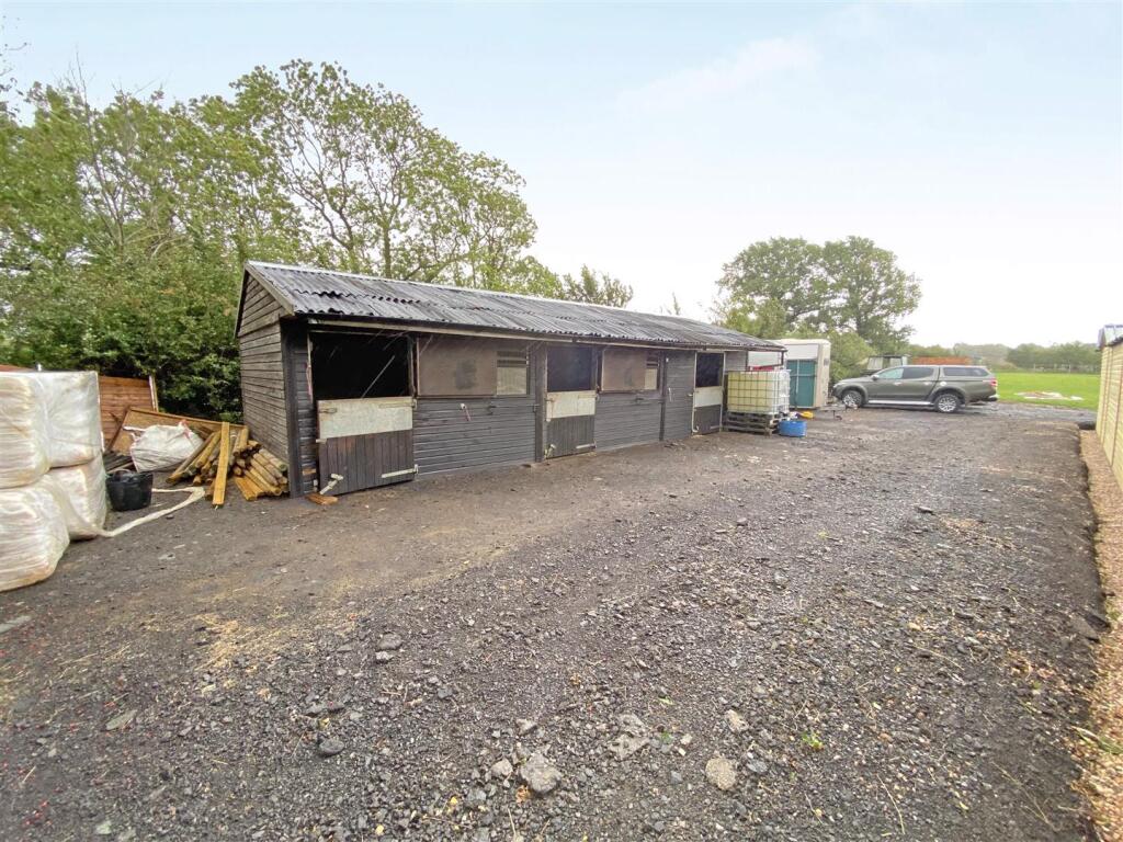 Additional image 8 of Dogbut Lane, Redditch