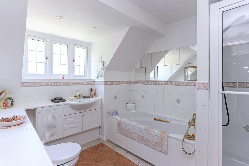 Additional image 32 of Gillott Close, Solihull