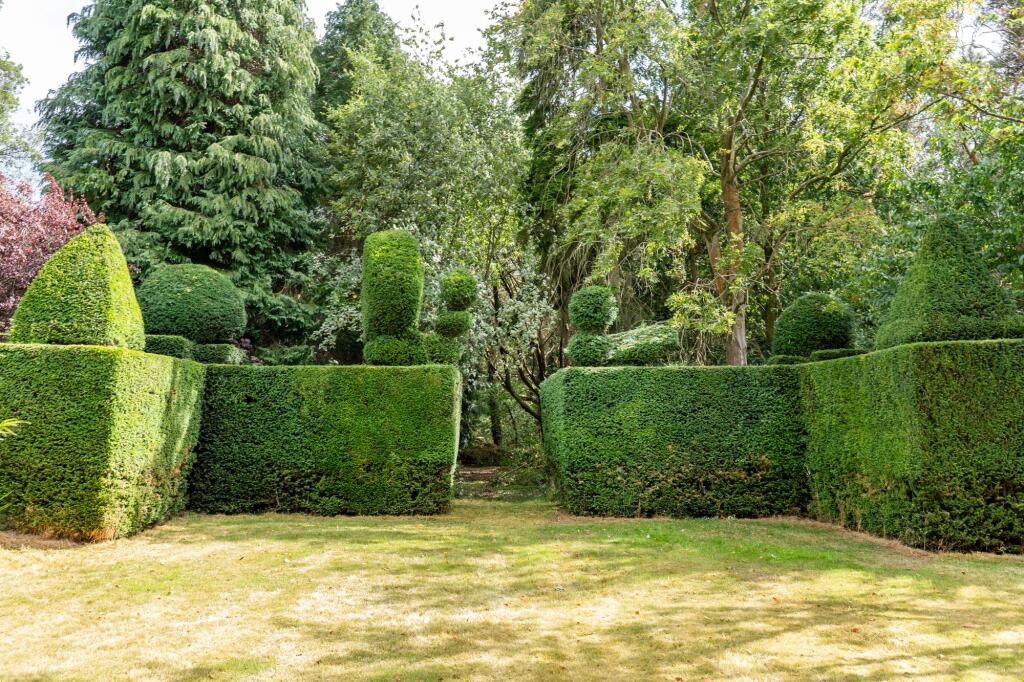 Additional image 35 of Dale Lane, Lickey End, B60