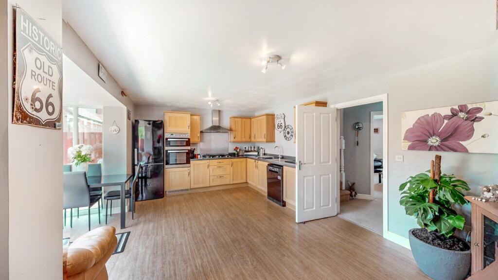 Additional image 2 of Fowen Close, Street, BA16