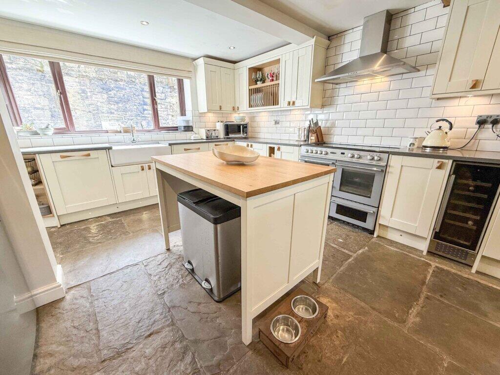 Additional image 16 of Barnside, St Georges Terrace, Cowpe Road, Rossendale