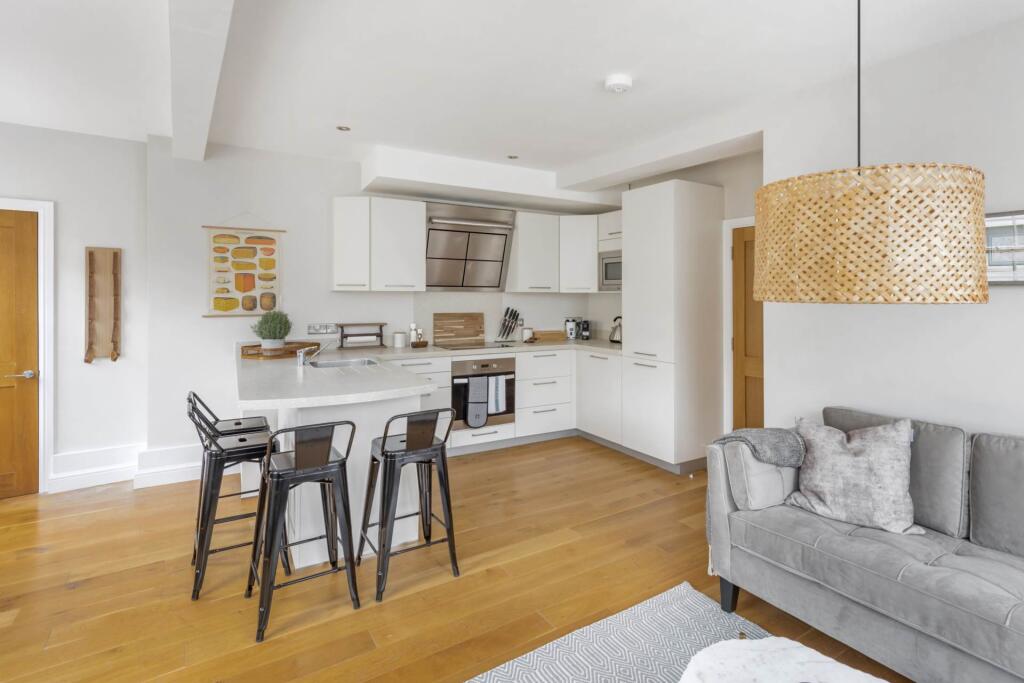 Additional image 2 of Flat 3, 11 Union Passage, Bath