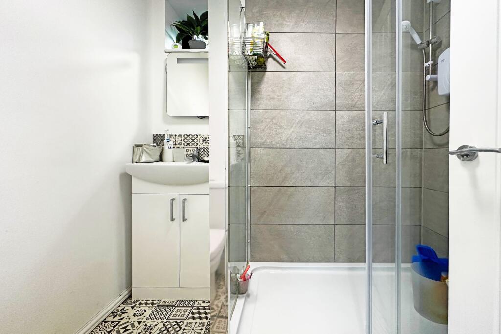 Additional image 33 of Wychwood Avenue, Knowle, B93