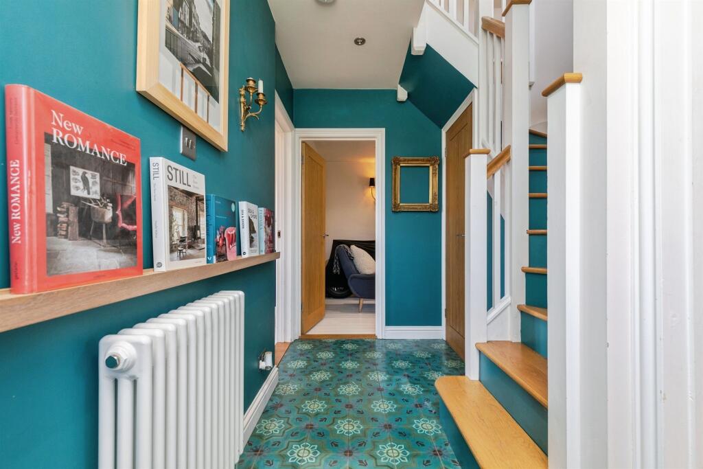 Additional image 3 of Holcombe Close, Bathampton, Bath