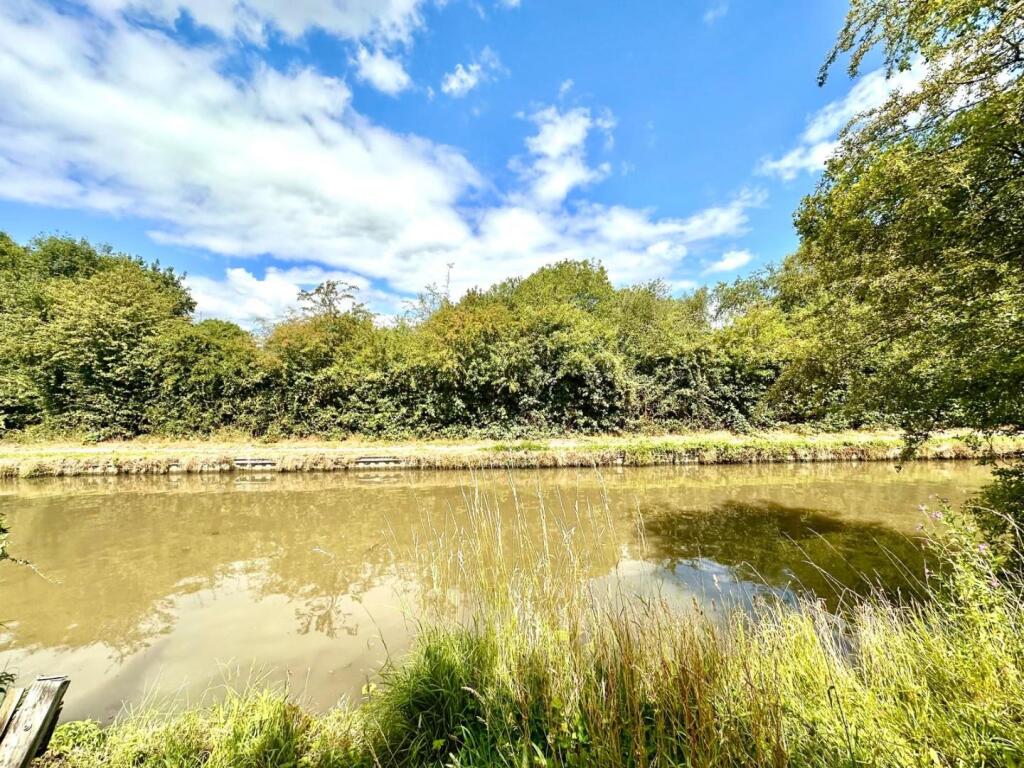 Additional image 22 of Tamworth Road, Amington