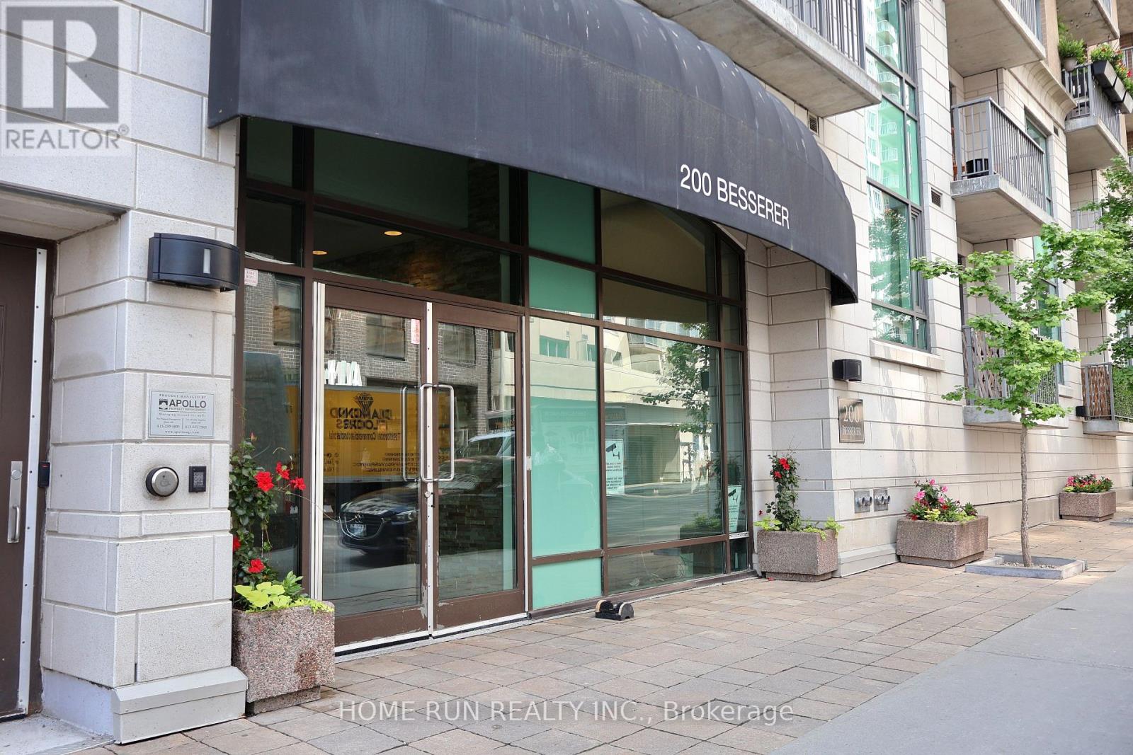 808 - 200 BESSERER STREET|Ottawa, Ontario K1N0A7