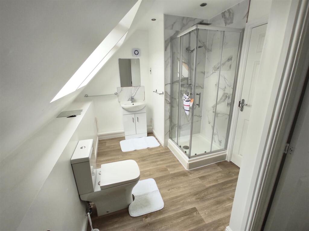 Additional image 23 of Fern View, Gomersal