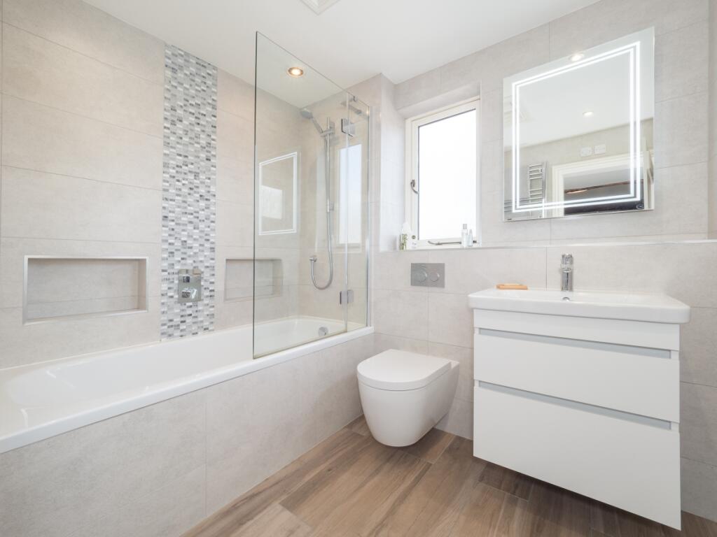 Additional image 22 of Church Bank, Alcester, B49