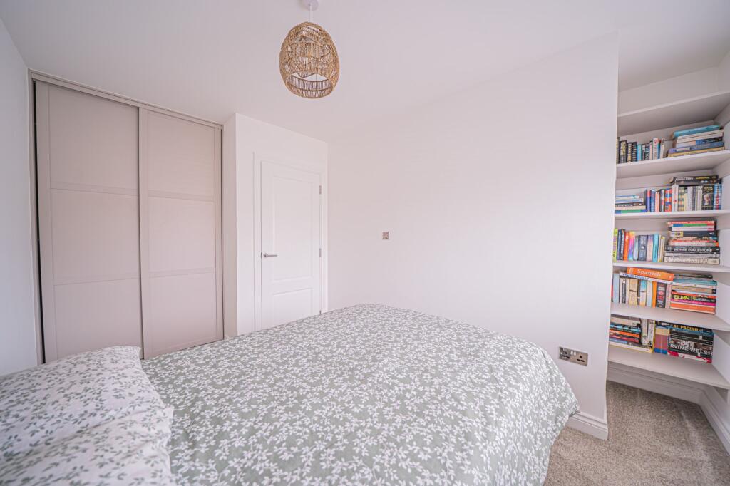 Additional image 34 of Besbury Close, Dorridge, B93