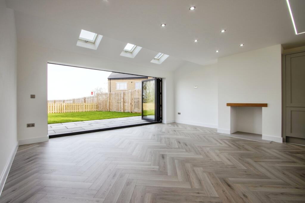 Additional image 31 of Hillside View, Drighlington, Bradford, BD11