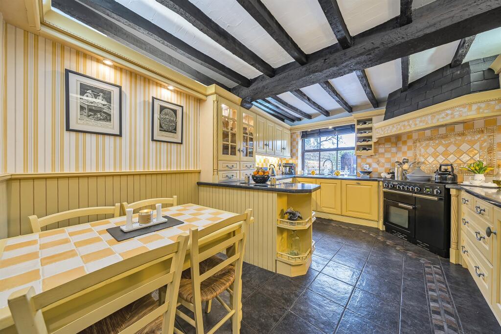 Additional image 5 of Church Farm Mews, Dosthill, Tamworth