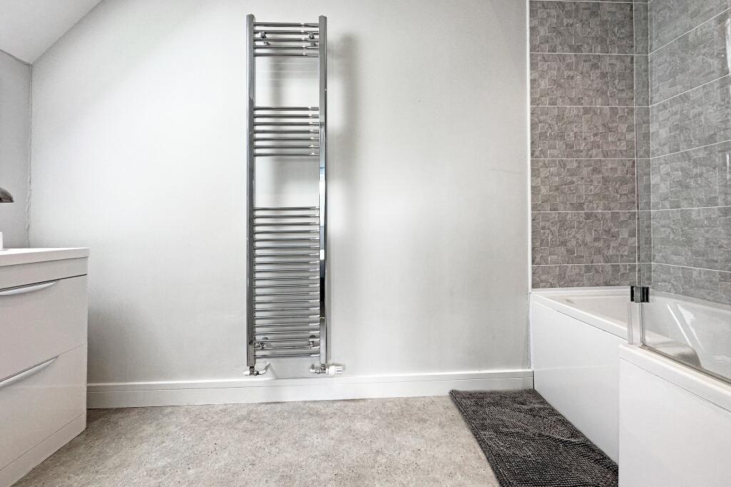 Additional image 20 of Wychwood Avenue, Knowle, B93