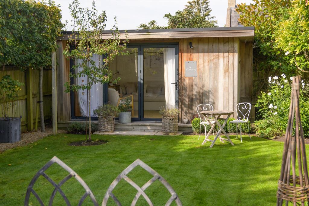 Additional image 7 of Linden Gardens, Weston Park, Bath, Somerset, BA1