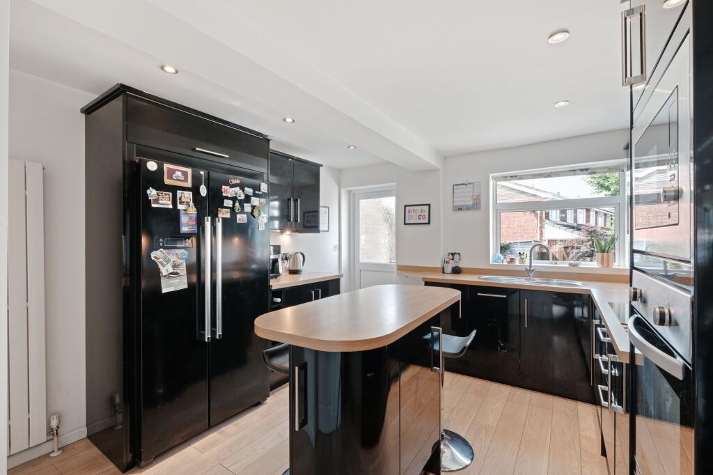 Additional image 12 of Wrekin Drive, Bromsgrove, B61