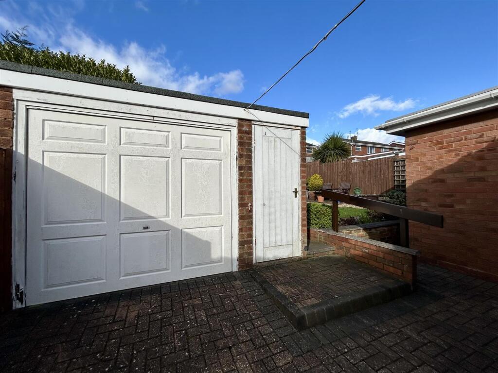 Additional image 14 of Woodridge Road, Halesowen