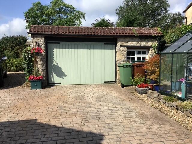 Additional image 22 of Stoney Stratton