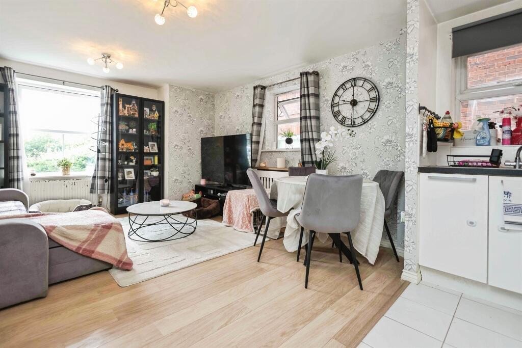 Additional image 12 of Brett Young Close, Halesowen