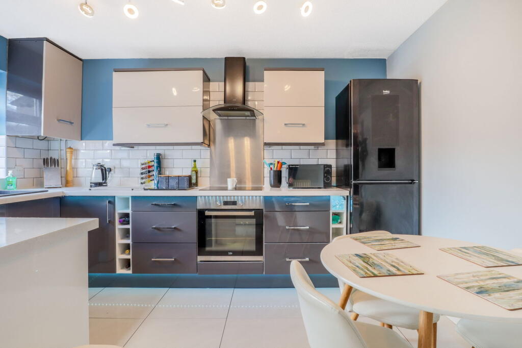 Additional image 20 of Scott Close, Bidford-on-Avon, Alcester, B50