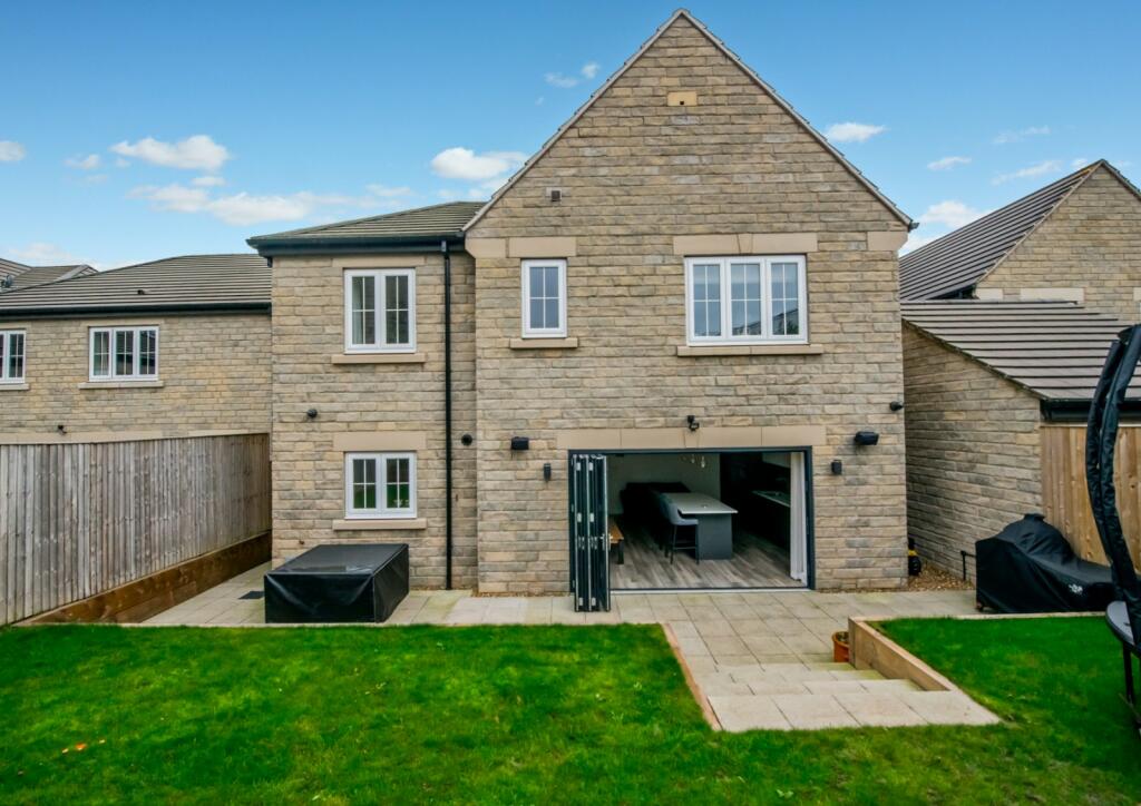 Additional image 20 of Oakroyd View, Birkenshaw, Bradford, West Yorkshire, BD11
