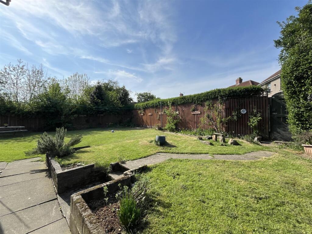 Additional image 20 of Villa Mount, Wyke, Bradford