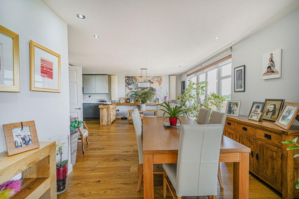 Additional image 17 of Waters Edge, Dickens Heath, Solihull, B90 1UE