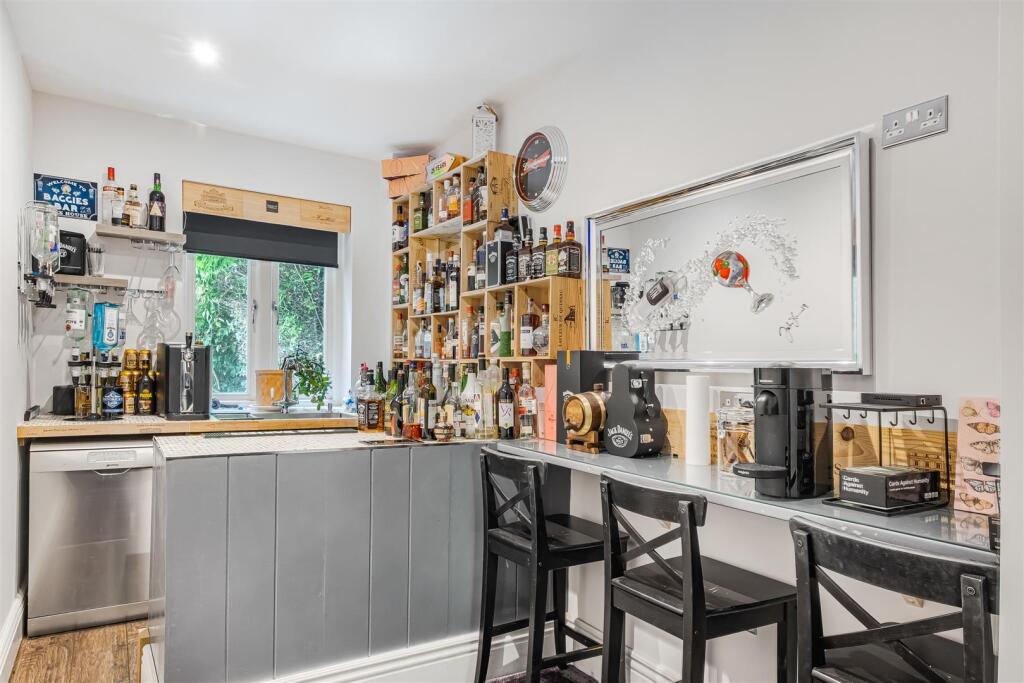 Additional image 13 of Hartopp Road, Four Oaks Park