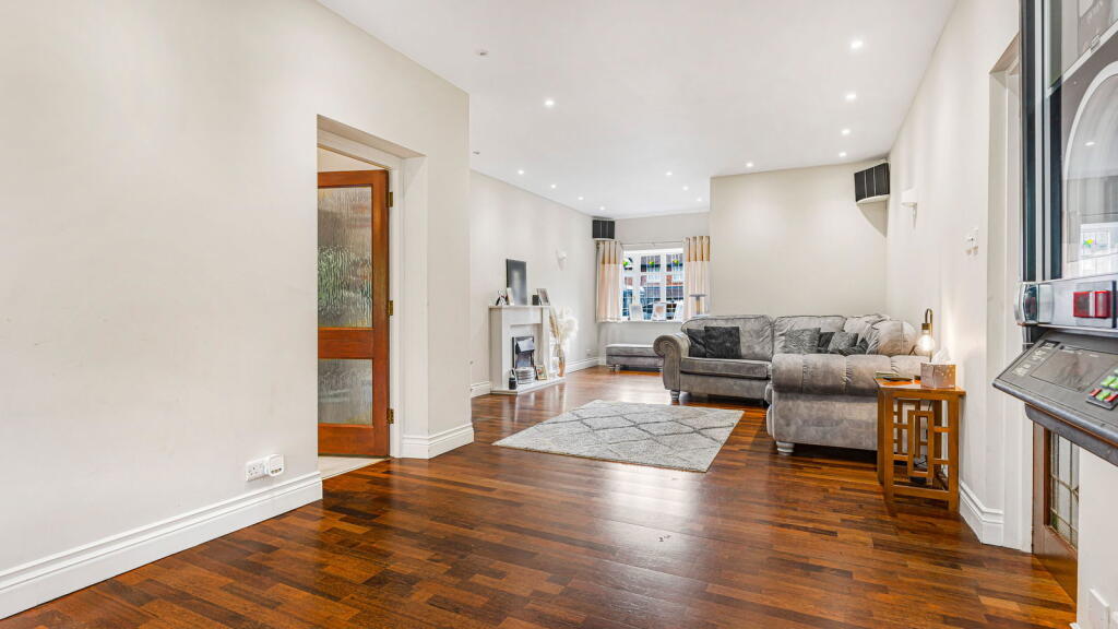 Additional image 5 of Blackwood Road, Sutton Coldfield, B74 3PH