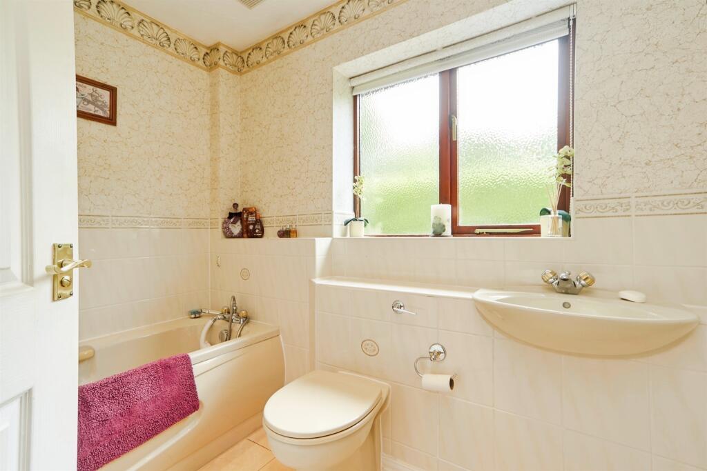 Additional image 23 of Foxstone Rise, Baildon, SHIPLEY